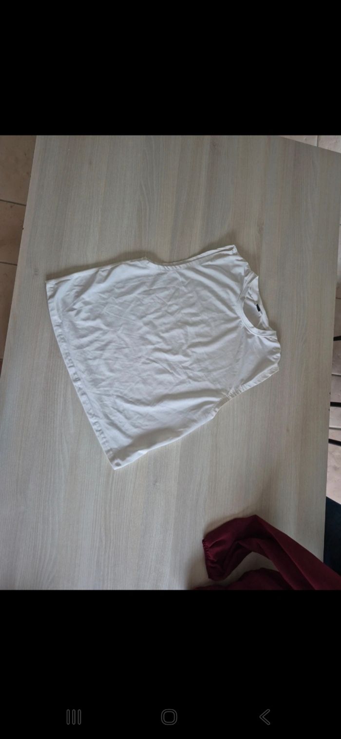 3 tee shirts s m - photo numéro 4