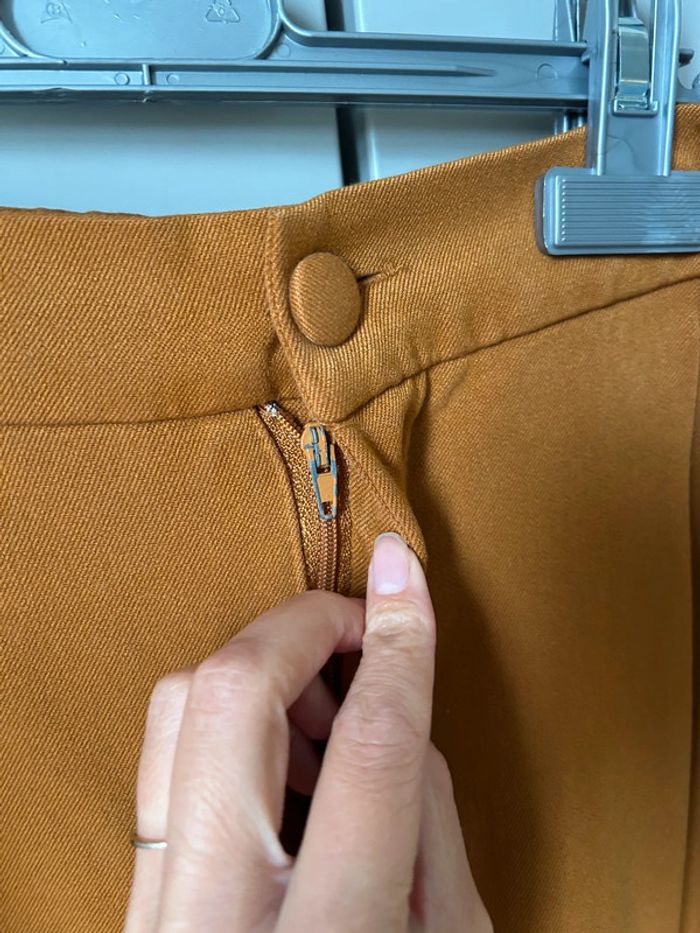 Pantalon chino fluide Zara - photo numéro 2