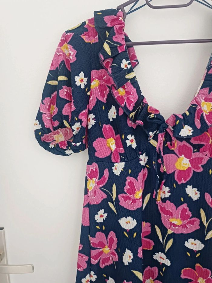Robe d'été marine à fleurs Taille S Lefties Neuf avec étiquette