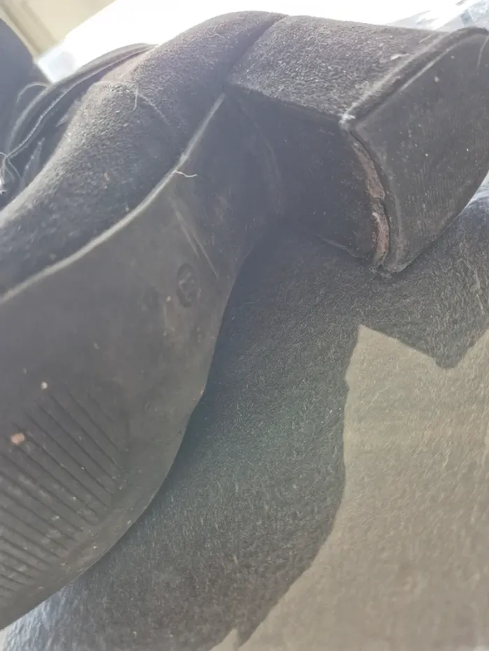 Paire de Bottines - taille 37 - photo numéro 6