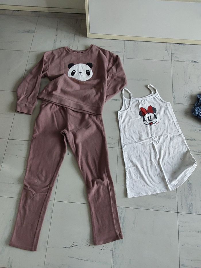 Lot de 50 vêtements divers fille 10 ans - photo numéro 3