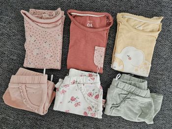 Lot 3 ensembles 18-24 mois