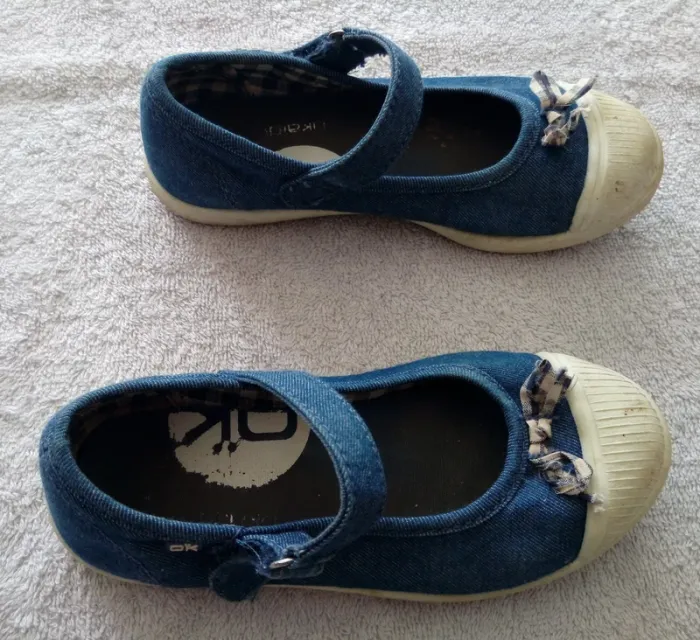 Chaussures Okaïdi taille 29 (réf perso 64)(familleac72) - photo numéro 4