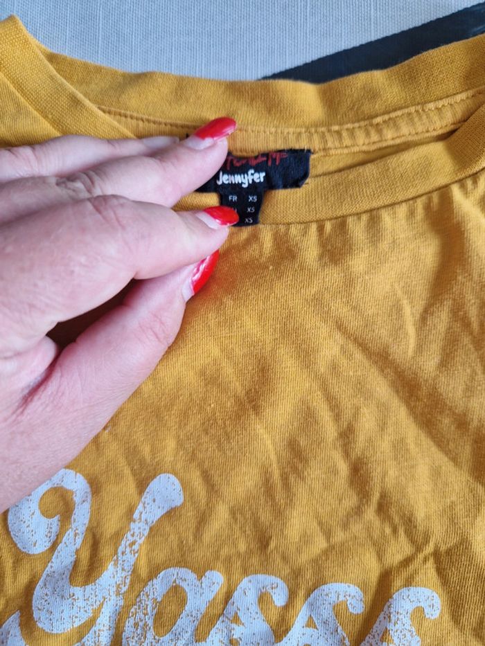 Tee shirt taille xs moutarde jennyfer - photo numéro 2