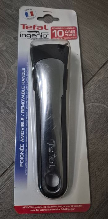 Poignée amovible TEFAL.