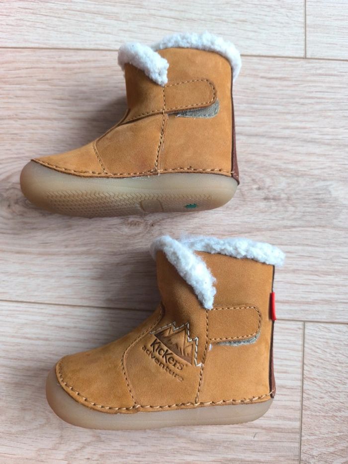 Chaussures/ Bottines Kickers fille ou garçon Sobooty Camel Kickers quasi neuves - Taille 19 - photo numéro 4