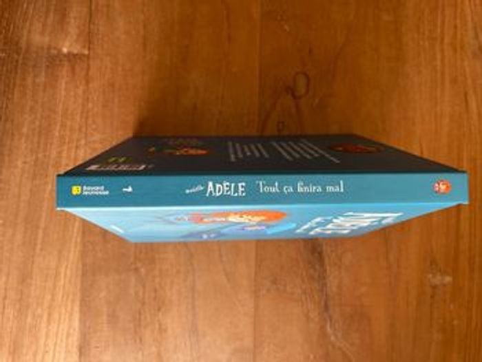Mortelle Adèle tome 1 Tout ça finira mal édition collector - photo numéro 3