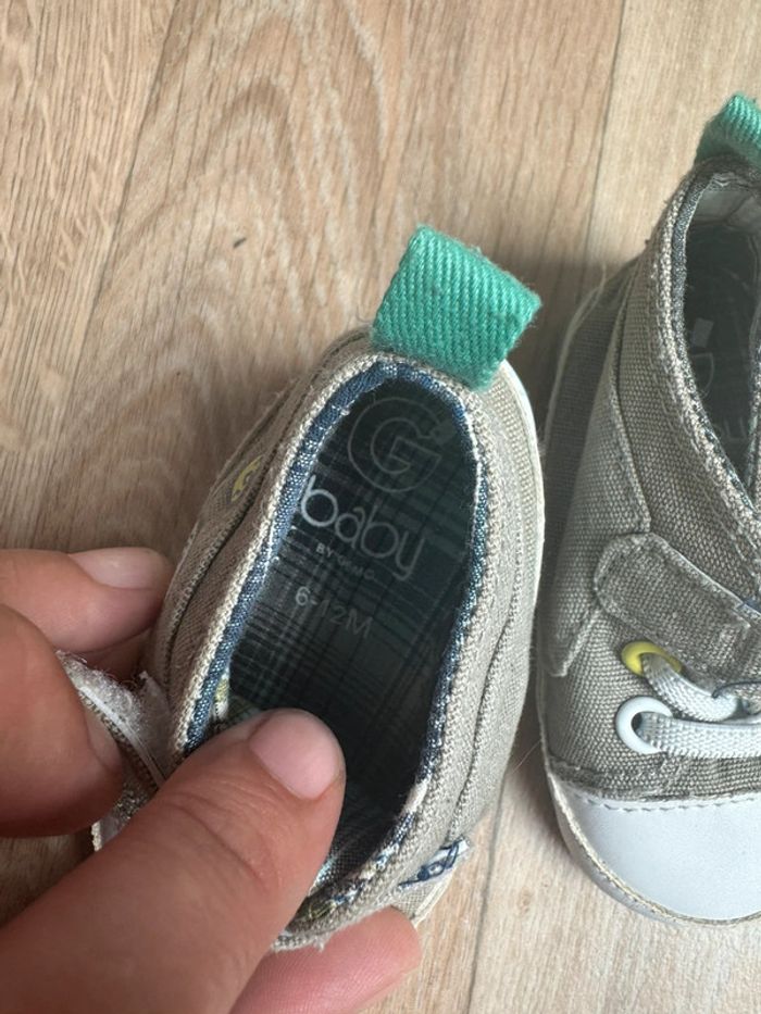Chaussure bébé - photo numéro 2