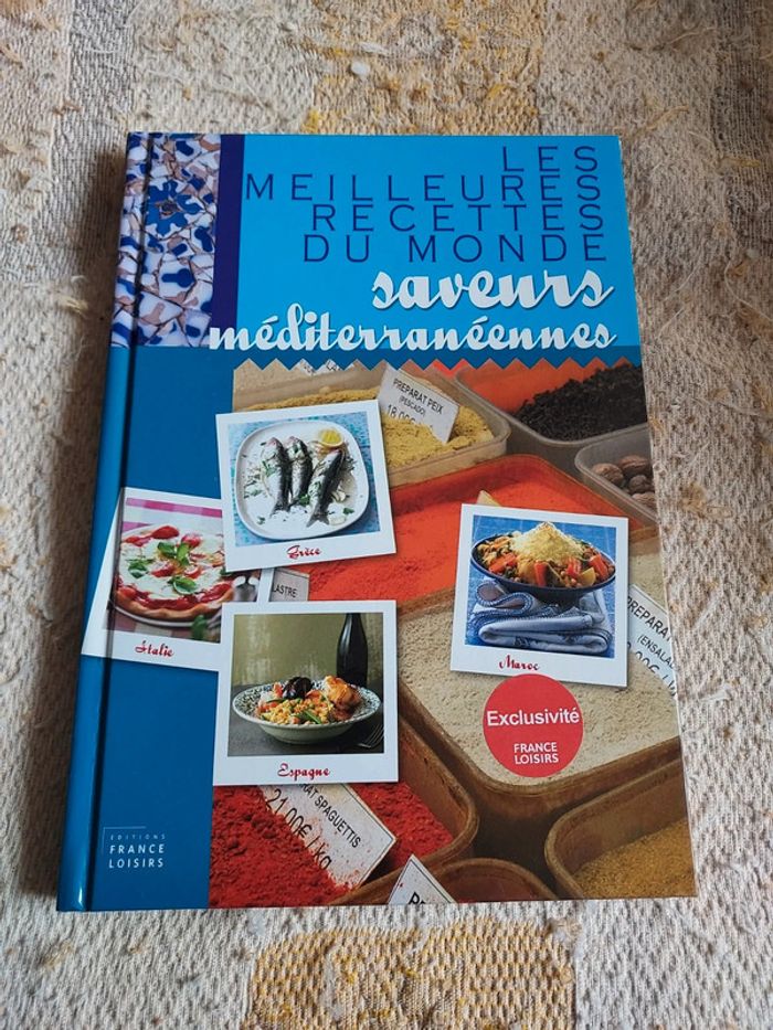 Jolie livre de cuisine Saveurs Méditerranéennes