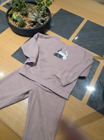 Pyjama 2 pièces mauve/vieux rose Kiabi 5 ans