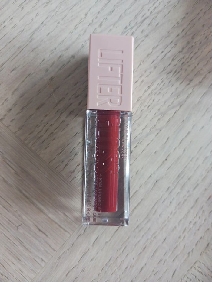 Gloss maybelline teinte 25 Taffy