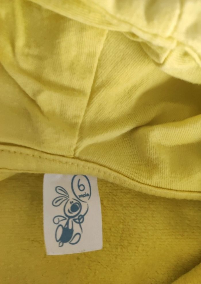 Lot gilet 6 mois - photo numéro 3