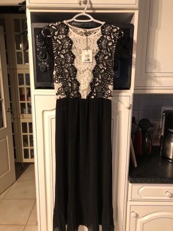 Robe pour les fêtes neuve