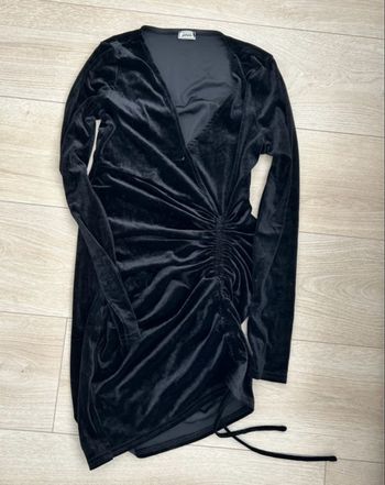 Robe drapée en velours