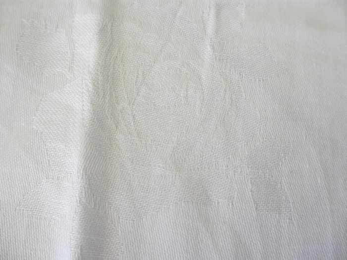 Nappe 175 x 130 cm + 4 serviettes - photo numéro 4