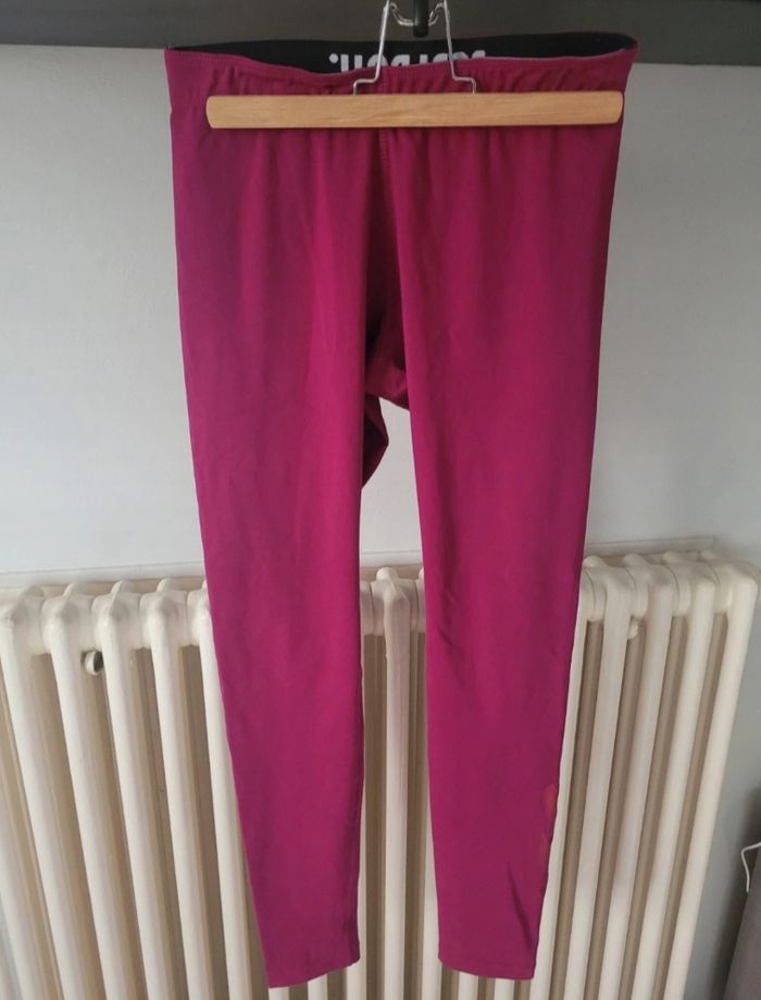Legging sport Nike bordeaux taille M - photo numéro 2