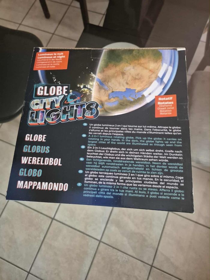 Globe city lights Buki lumineux la nuit rotatif - photo numéro 3