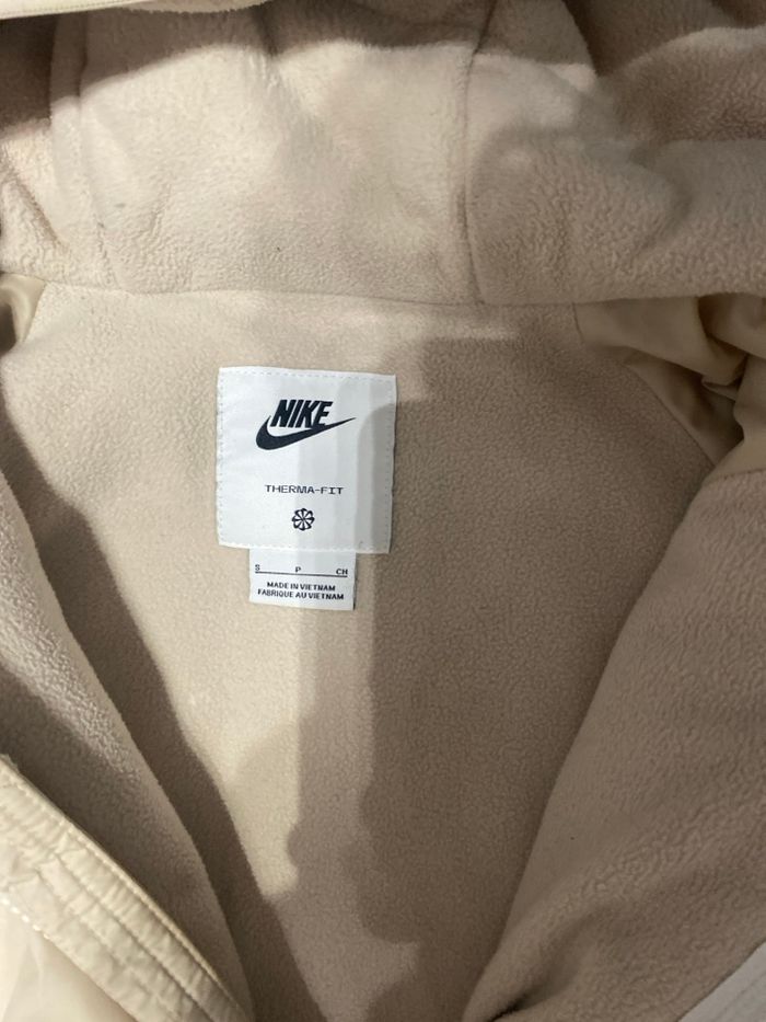Doudoune nike - photo numéro 3