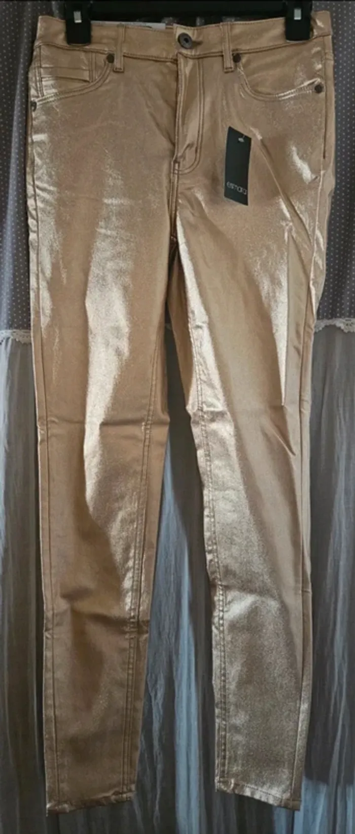 Pantalon doré clair jeans Skinny fit Esmara Taille 40 Neuf - photo numéro 2