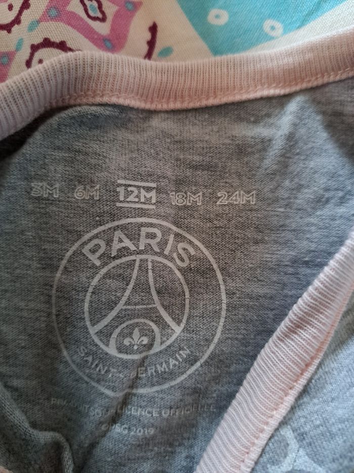 Body PSG bébé fille 12 mois - photo numéro 2