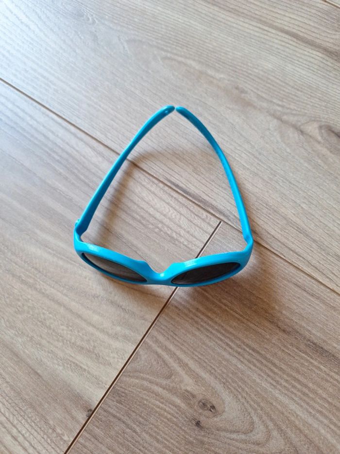 Lunettes de soleil bébé - photo numéro 3