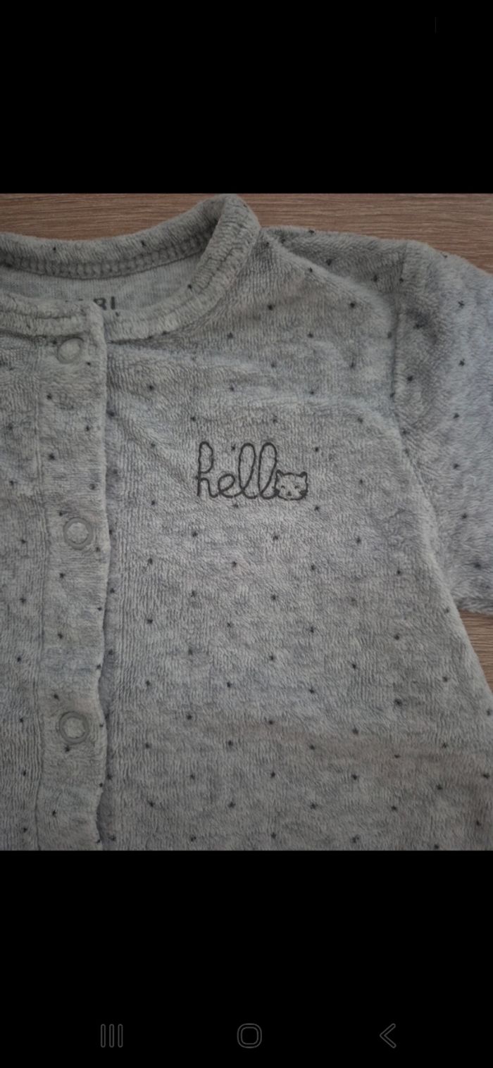 Pyjamas gris 1 mois - photo numéro 2