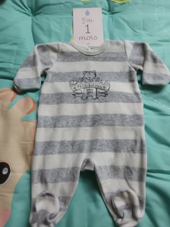 Pyjama 1  mois petit bateau