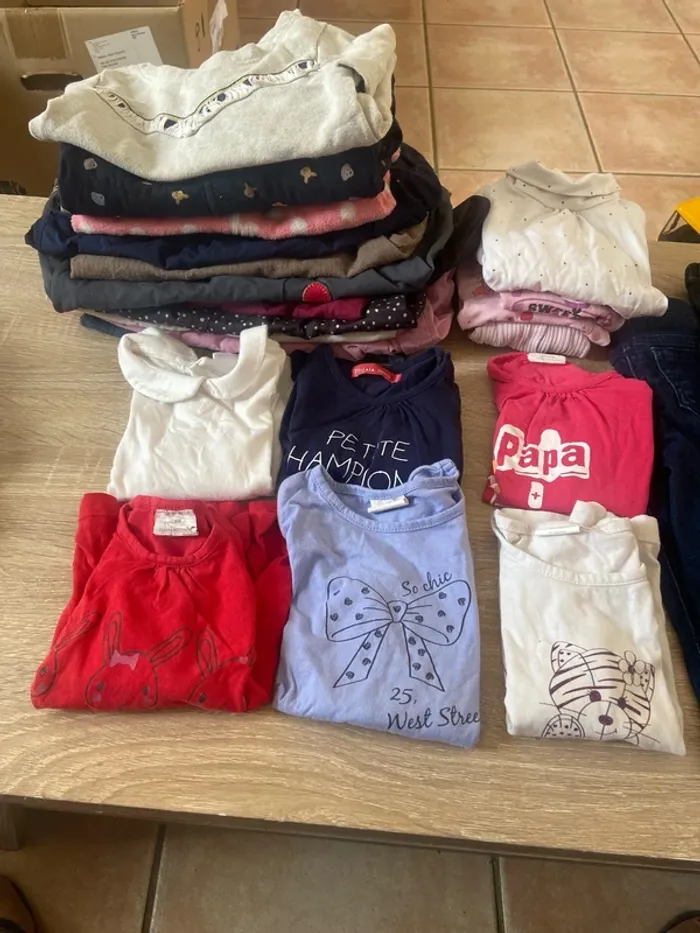 Gros lot fille 18mois (24 pièces) - photo numéro 7