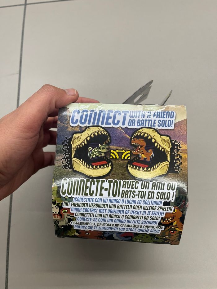 Bitzee - Jurassic World - Mon animal interactif - photo numéro 2