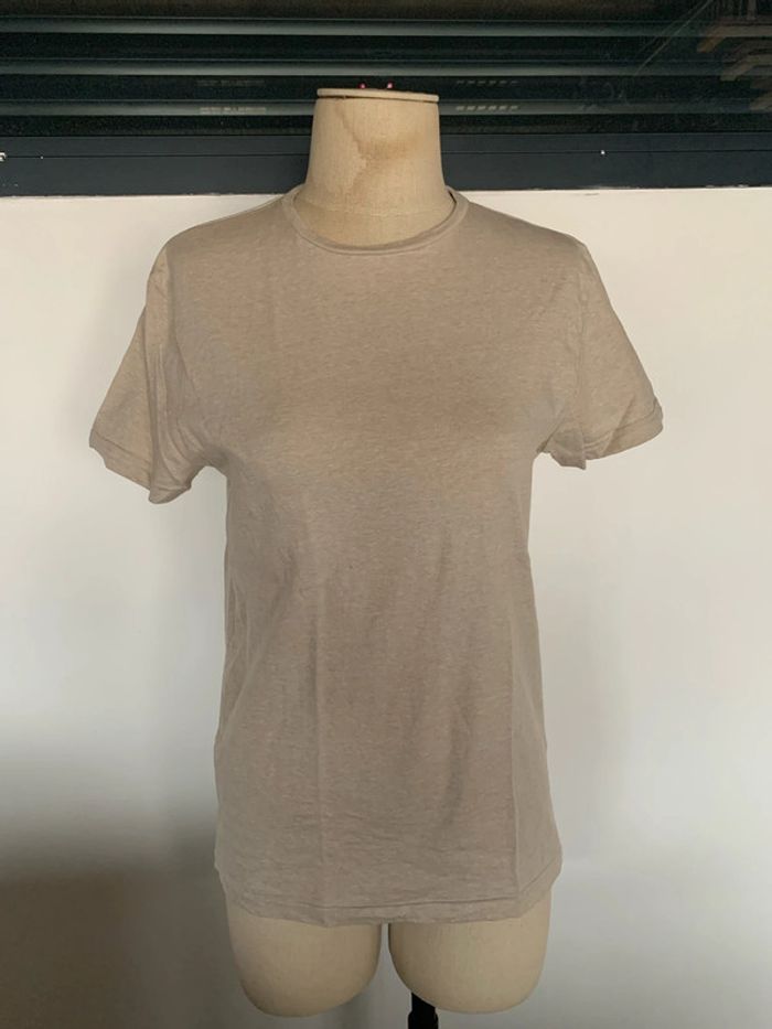 TEE shirt