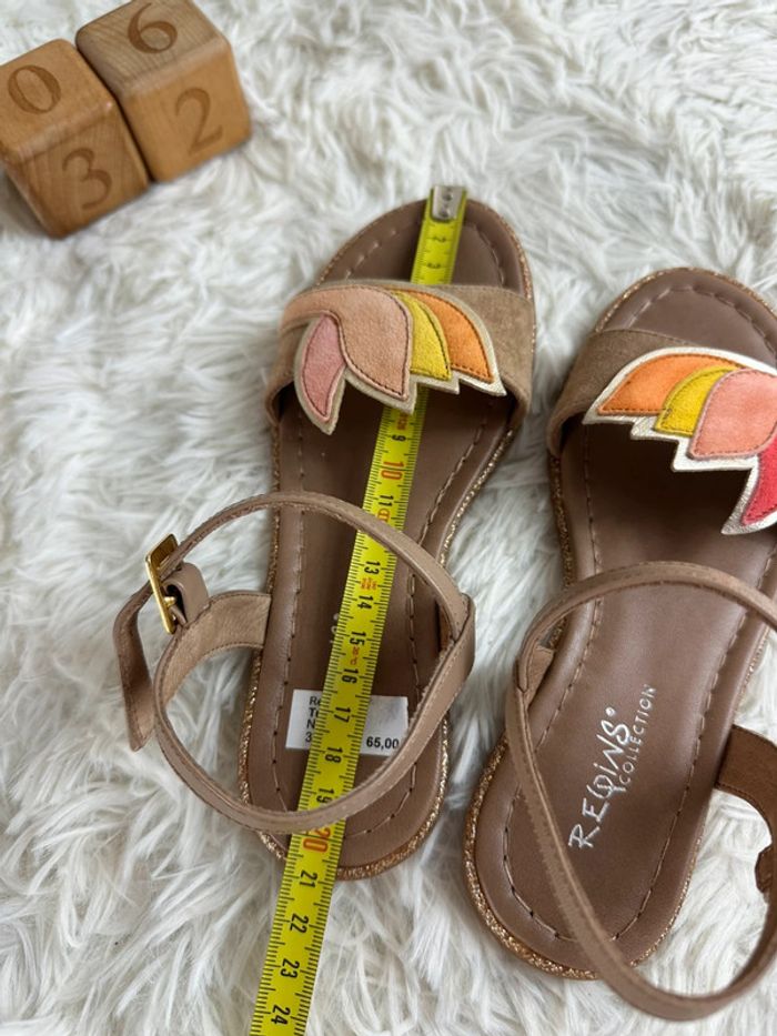 Paire de sandales Reqins taille 32 - photo numéro 5