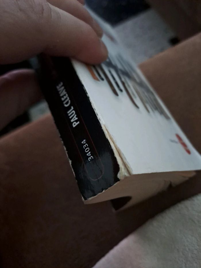 Livre La Collection, Paul Cleave - photo numéro 3