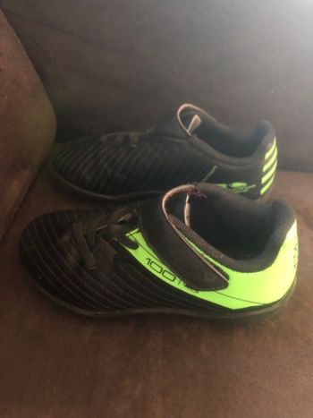 Chaussures football