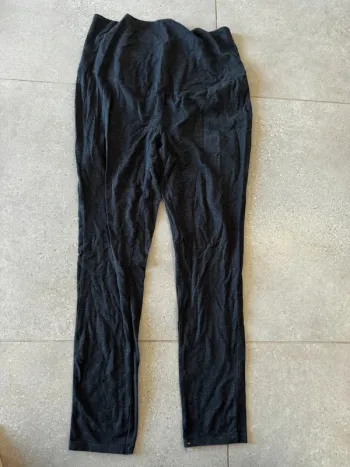 Legging gris Kiabi, taille 42-44, bon état