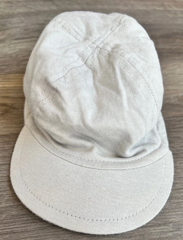 Casquette 3/6 mois gris clair