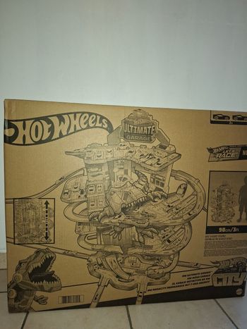 Garage hot wheels