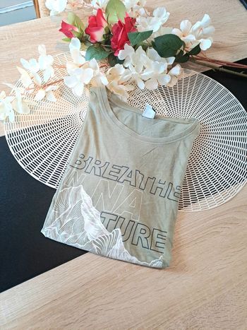 Tee shirt, taille L, marque straight up