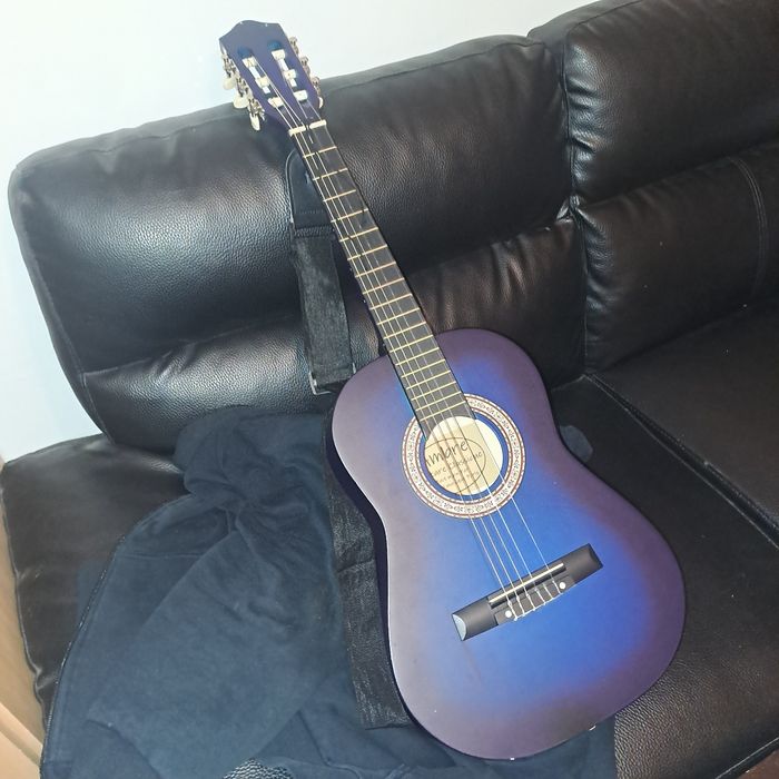 Guitare très bon état - photo numéro 2