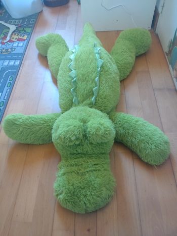 Peluche crocodile 