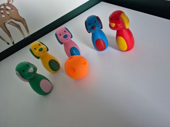 Jeu de quilles "Petits Chiens" en plastique - Éveil Bébé