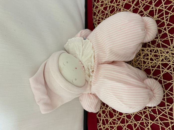 POUPEE LUTIN MOULIN ROTY DOUDOU ROSE RAYE COL BLANC GRELOT - photo numéro 4