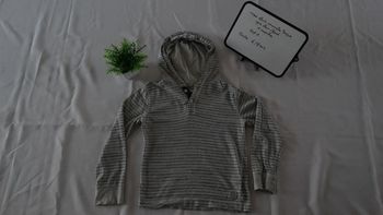 Tee shirt à capuche H&M