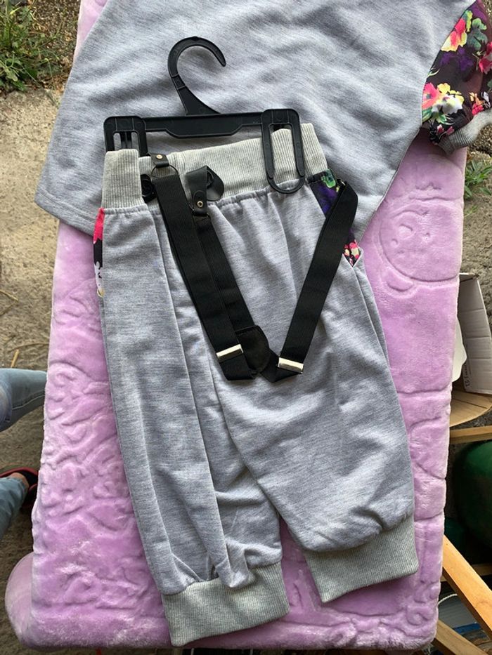 Ensemble pantacourt et haut manches courtes, taille 6 ans - photo numéro 3