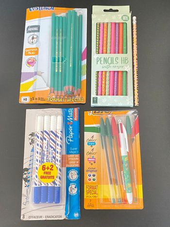Lot de fournitures scolaires neuves