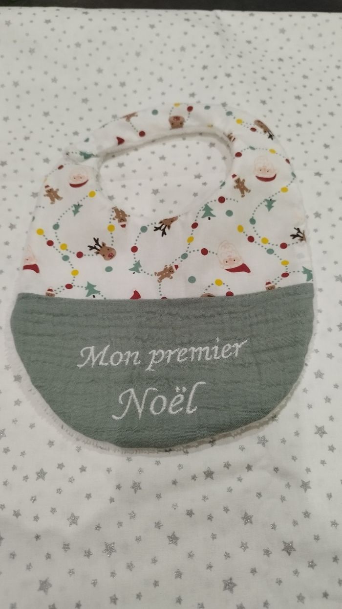 Bavoir Mon premier Noël brodé
