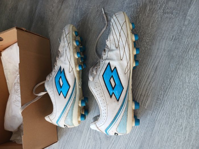 Chaussures foot - photo numéro 4