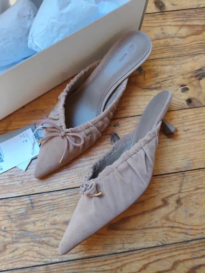 Mules en daim beige - photo numéro 3