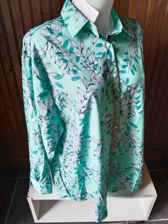 Magnifique blouse chemise femme marque Melya Melody taille 52/54 - photo numéro 5
