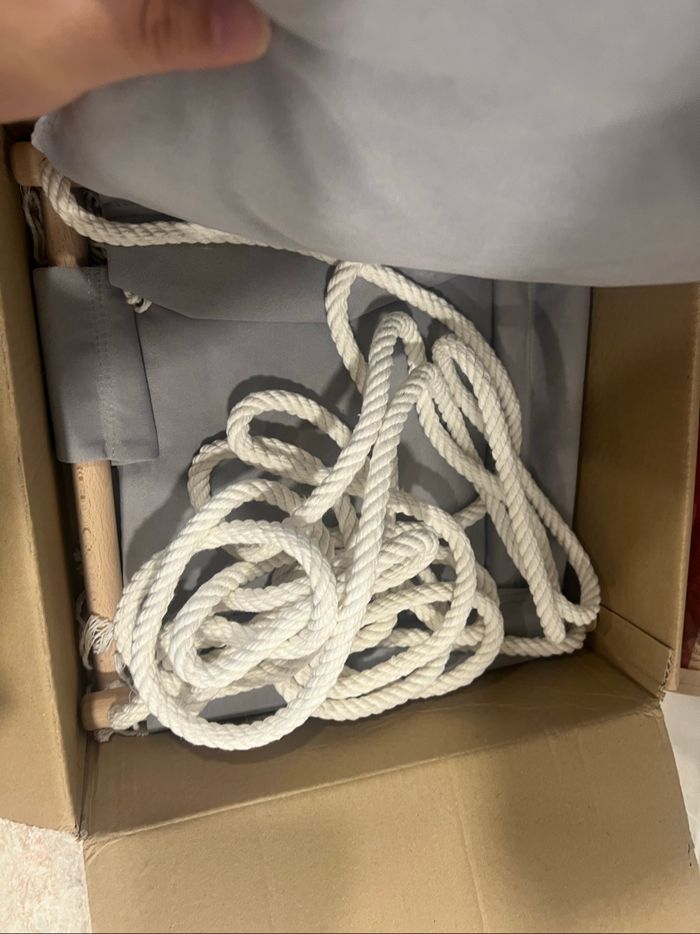 Balançoire intérieure bébé neuf dans son carton jamais utiliser - photo numéro 5