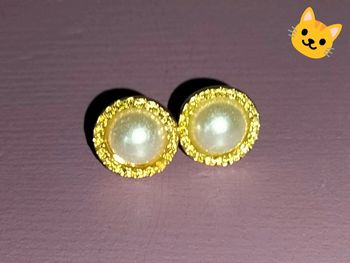 Boucles d'oreilles perle blanche